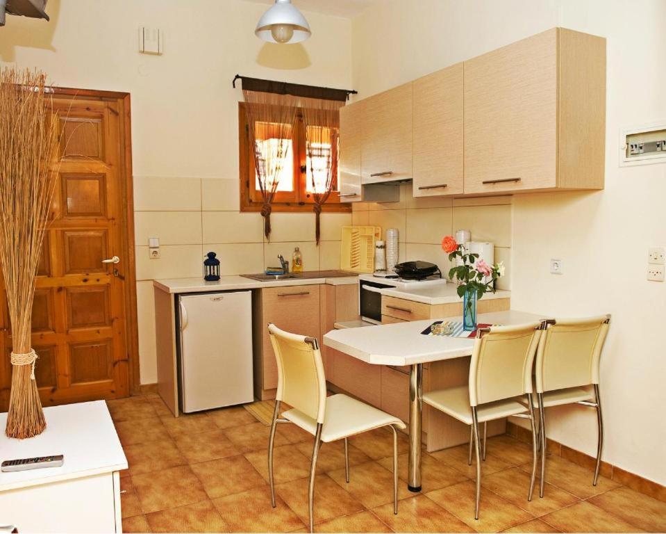 Feeloxenia Corfu Apartments Acharavi  Exterior foto