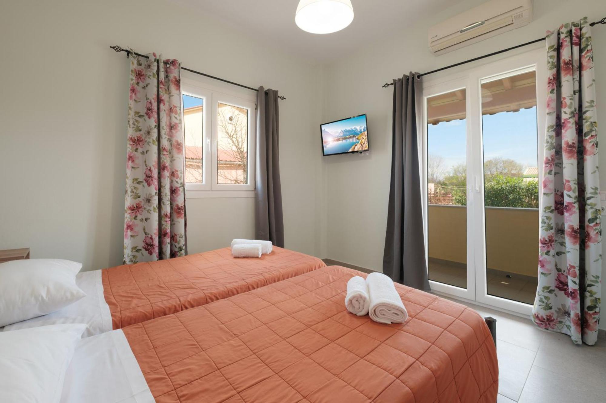 Feeloxenia Corfu Apartments Acharavi  Exterior foto